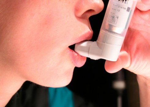 Четыре народных рецепта для борьбы с астмой.